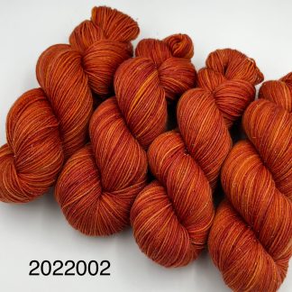 2022002 - 4 Ply Hand Dyed Sparkle Yarn - Pumpkin