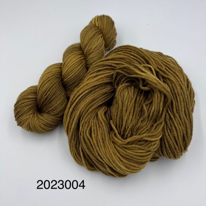 2023004 - 8 Ply Hand Dyed Yarn