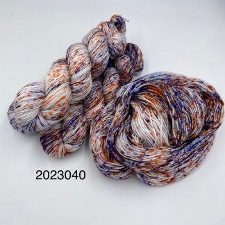 2023040 - 4 Ply Hand Dyed Sock Yarn