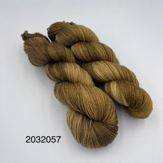 2023057 - 4 Ply Hand Dyed Sock Yarn