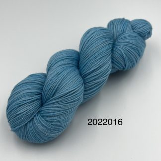 2022016 - 4 Ply Hand Dyed Sparkle Yarn