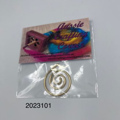 2023101 - Spiral Cable Knitting Needle Stitch Holder