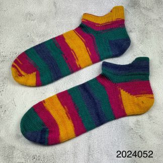 2024052 - Machine Knitted Adult Shortie Socks