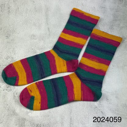 2024059 - Machine Knitted Adult Socks